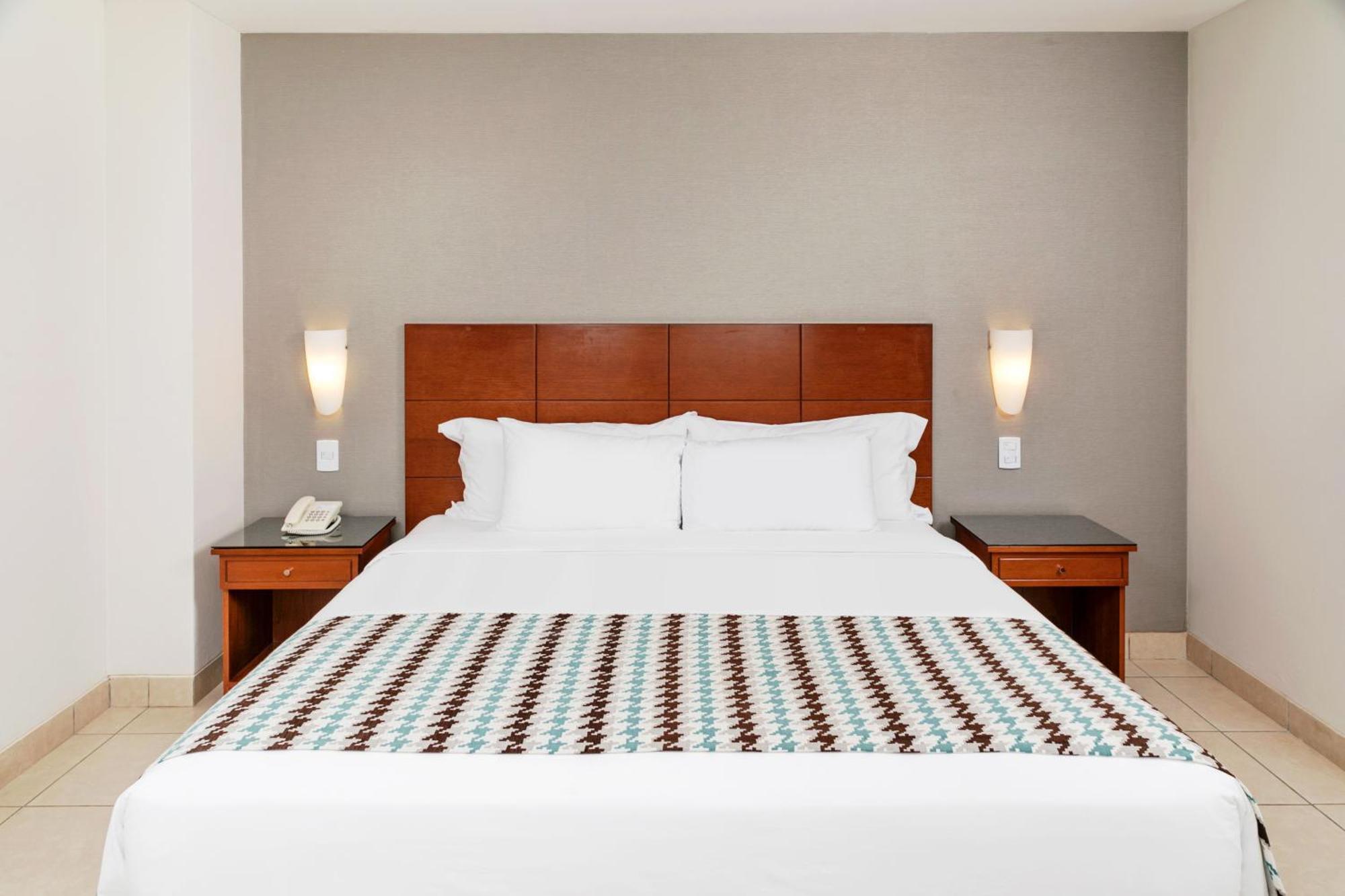 Hotel Wyndham Costa Del Sol